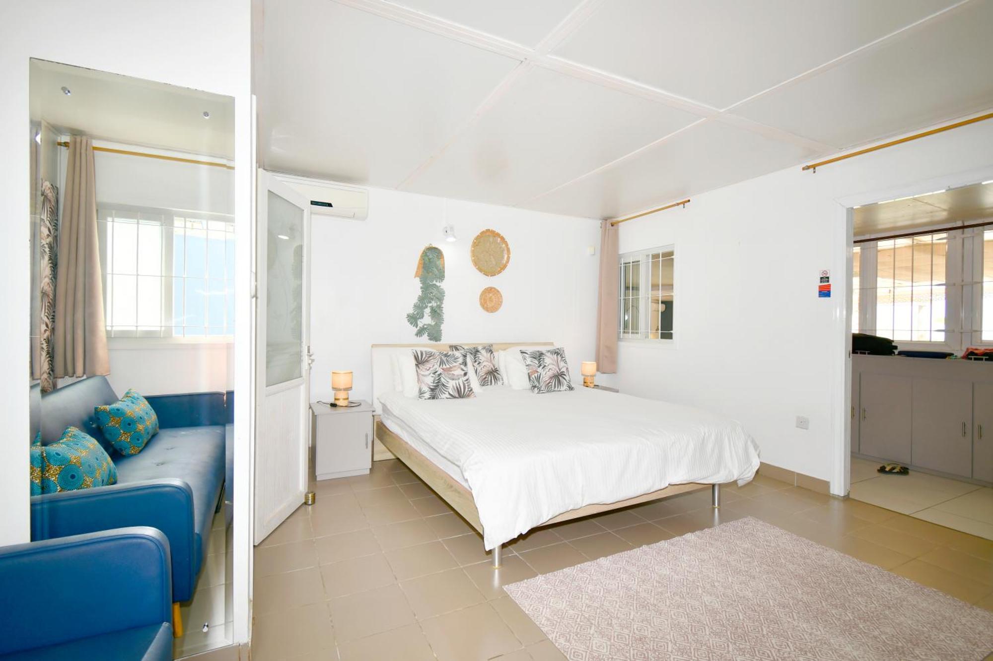 Chalet Kestrel With Pool On The Beach Riambel Exterior foto